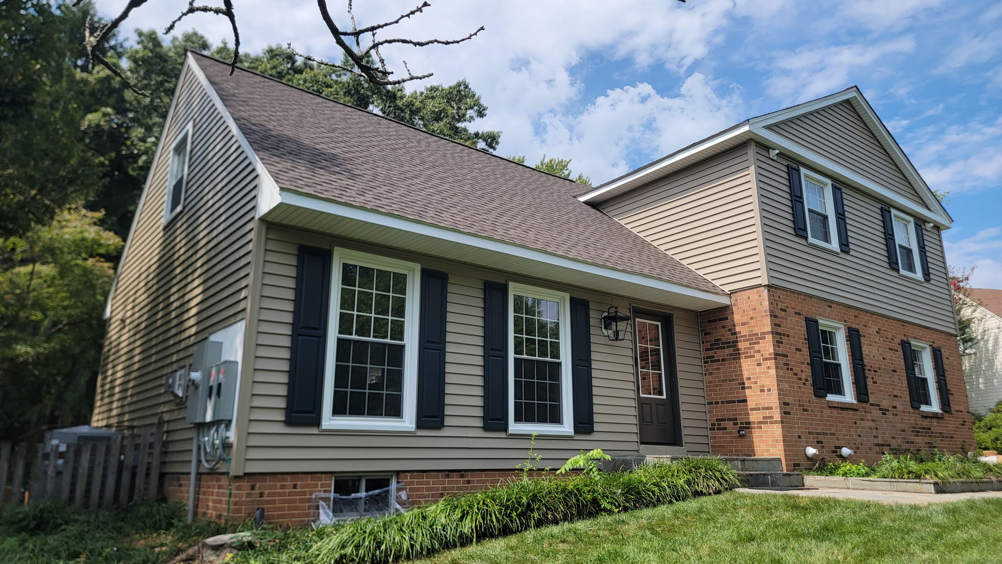 How New Windows and Siding Reduce Heating Costs and Eliminate Drafts Before Temperatures Drop